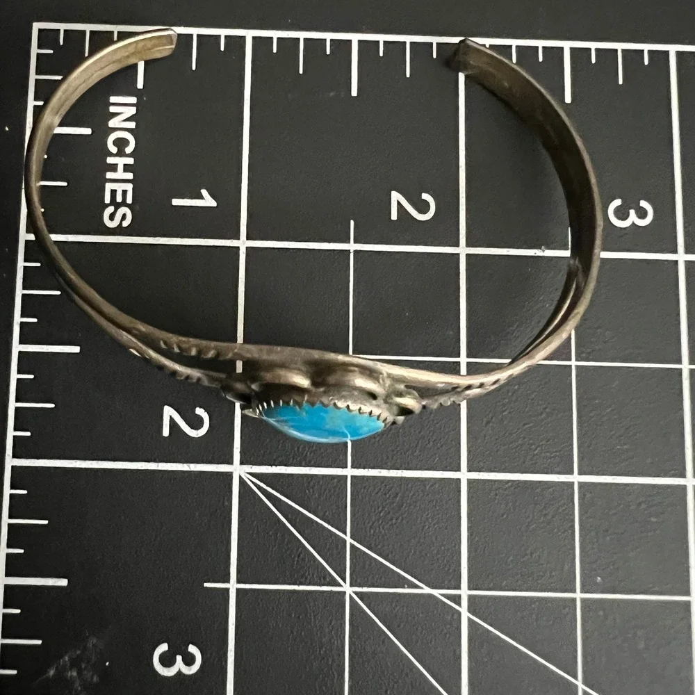 Vintage Sterling Silver Turquoise Cuff Bracelet Southwestern Split Shank 12g